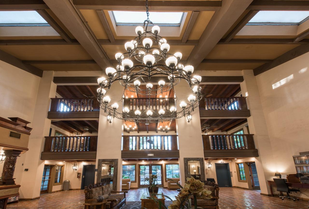 Hotel Vanllee Covina