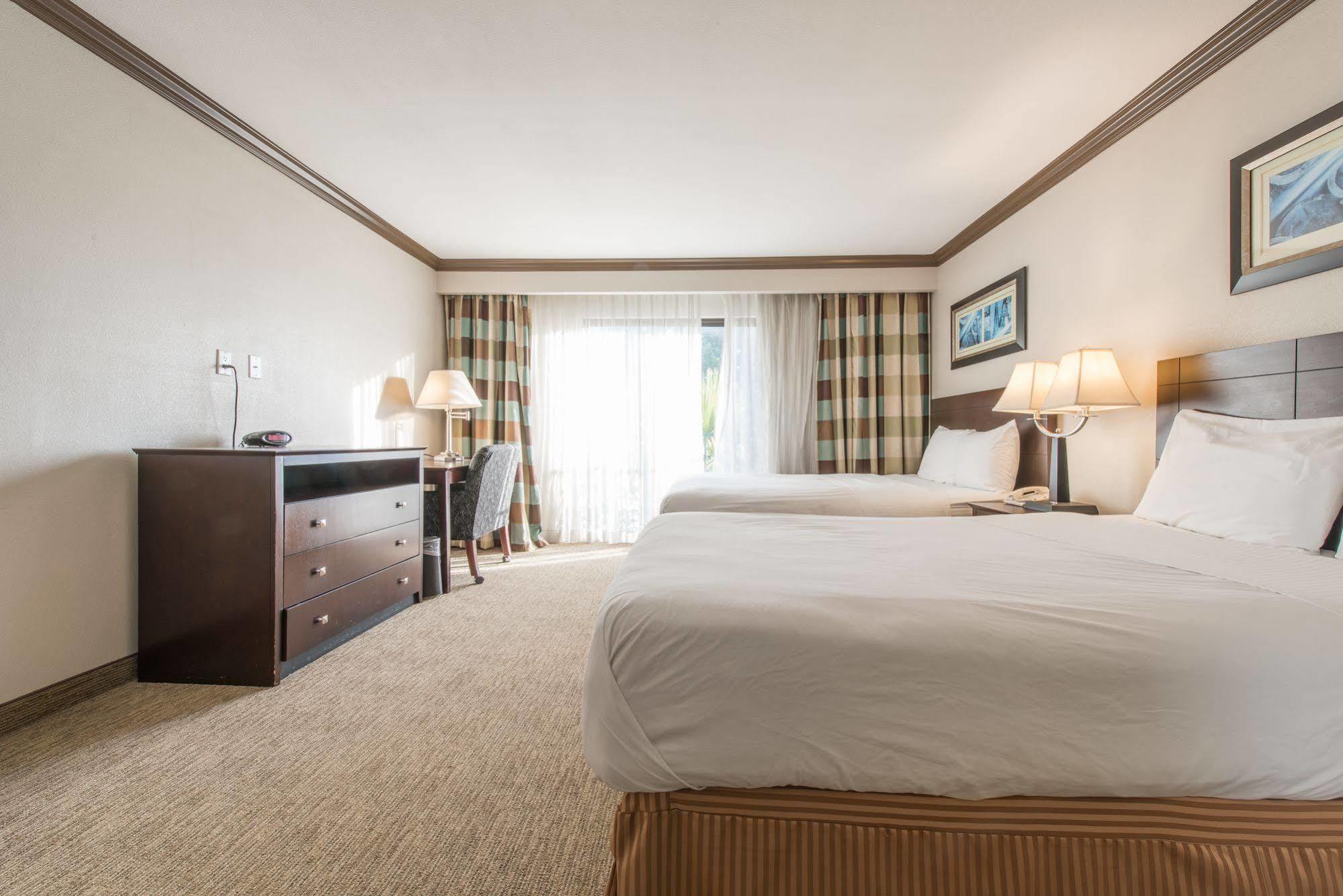 Hotel Vanllee Covina